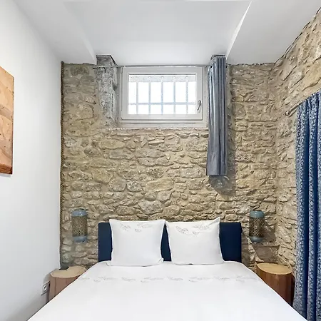 Aznavour Pres De Carcassonne Pennautier