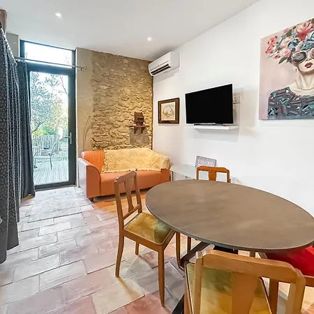 Aznavour Pres De Carcassonne * Pennautier