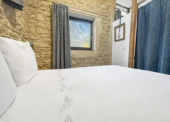 Hébergement de vacances Aznavour Près De Carcassonne *